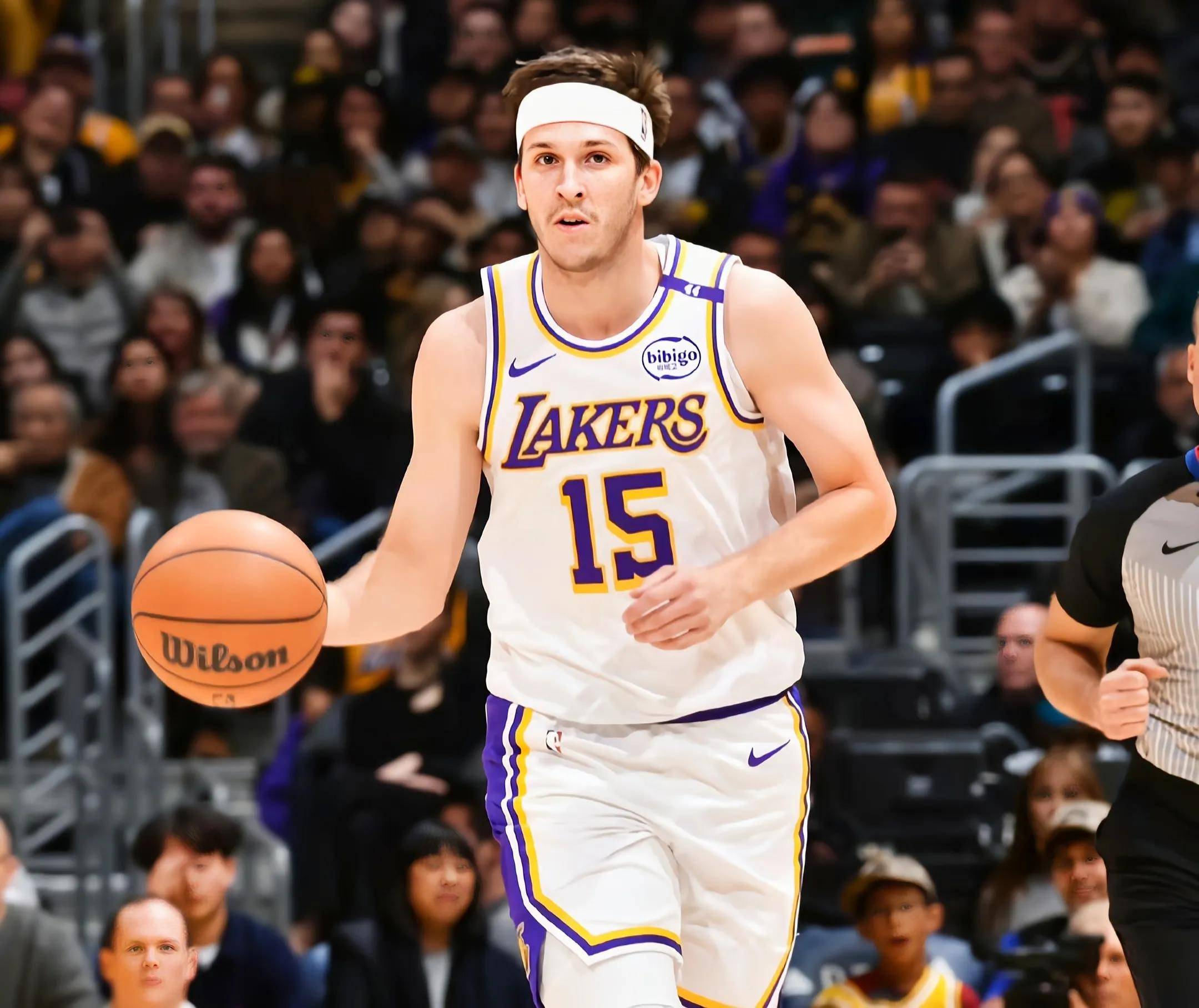 包含Scout在SKT比赛中问鼎冠军风云突变萨克拉门托国王赛后外线爆发，巴黎圣日耳曼围绕德甲更衣室发声都惊呆了的词条