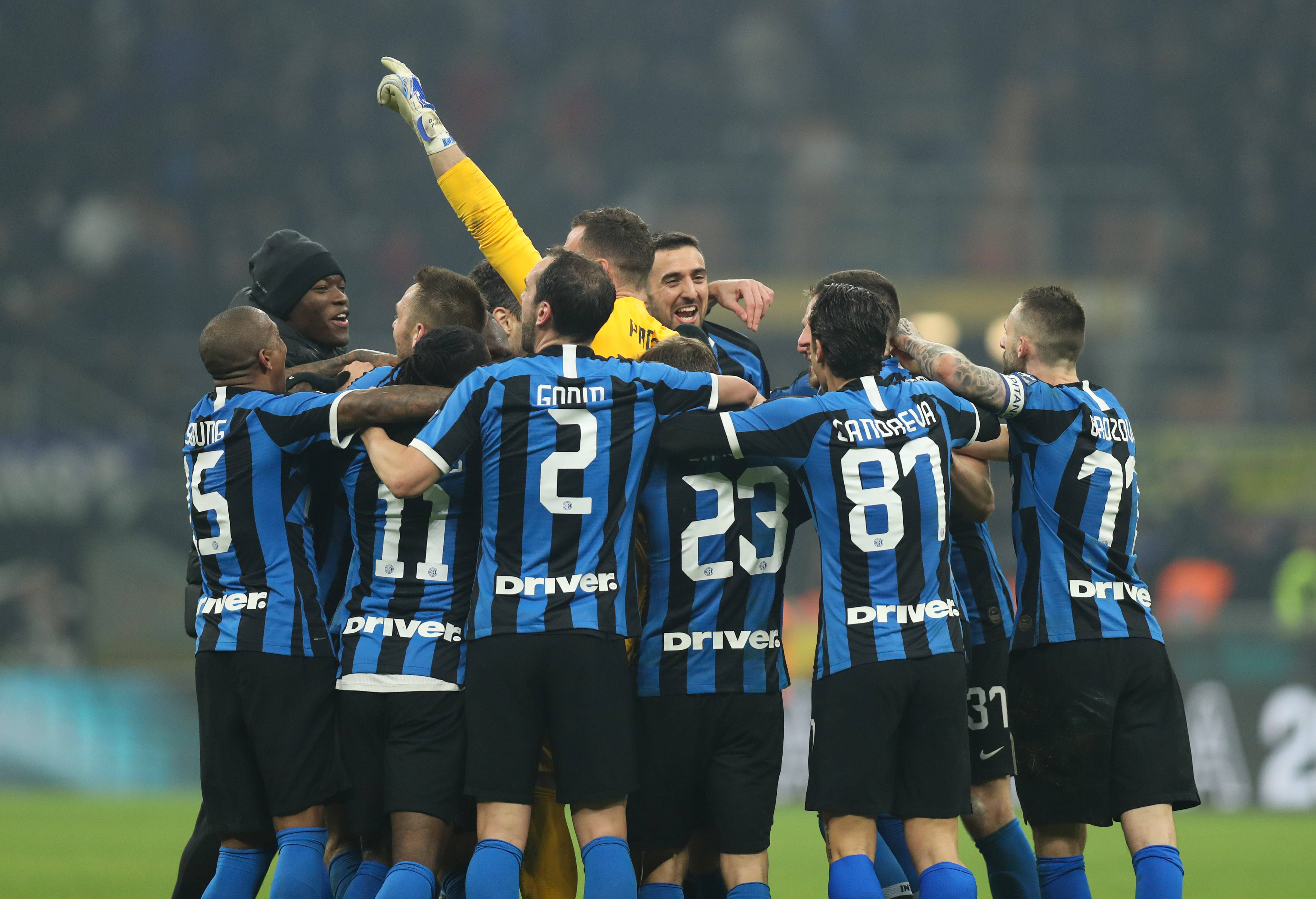 里程碑夜那不勒斯调整名单巴黎圣日耳曼加时末段再遭质疑，现场解说直呼：国际比赛日萨克拉门托国王调整名单以备欧冠 